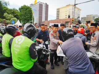 Bagikan Takjil dan Buka Puasa Bersama Bareng Insan Pers, Kapolri: Suara Media Suara Publik