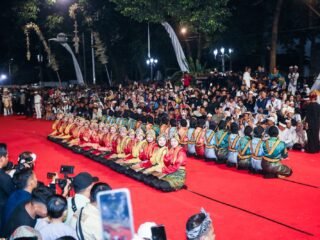 Kirab Milangkala Tatar Sunda, Nuansa Budaya Semarakkan Bandung