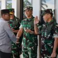 Perkuat Sinergi, Kapolda Papua Silaturahmi dan Makan Siang Bersama Danlanud Manuhua
