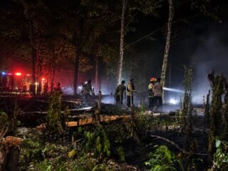 Sinergi Polres Boven Digoel dan Damkar, Kebakaran Lahan di Kilometer 4 Berhasil Dipadamkan