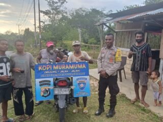 Bhabinkamtibmas Polsek Biak Barat Ajak Masyarakat Jaga Kamtibmas dan Cegah Karhutla