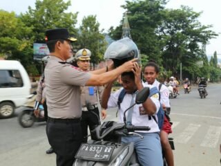 Wakapolda Papua Turun Langsung Atur Lalu Lintas, Wujudkan Quick Wins Polisi Bersama Masyarakat
