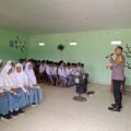 Dukung Program Kapolri Polisi Peduli Pendidikan, Kapolres Merauke Kunjungi Madrasah Aliyah Al Munawwaroh